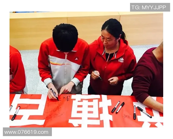 深度对话:刘秀英如何在网球世界中追寻梦想与挑战人生